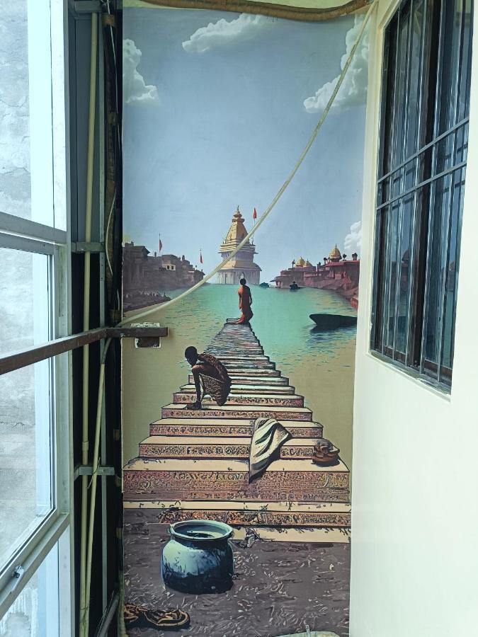 Saraswati Palace Варанаси Экстерьер фото